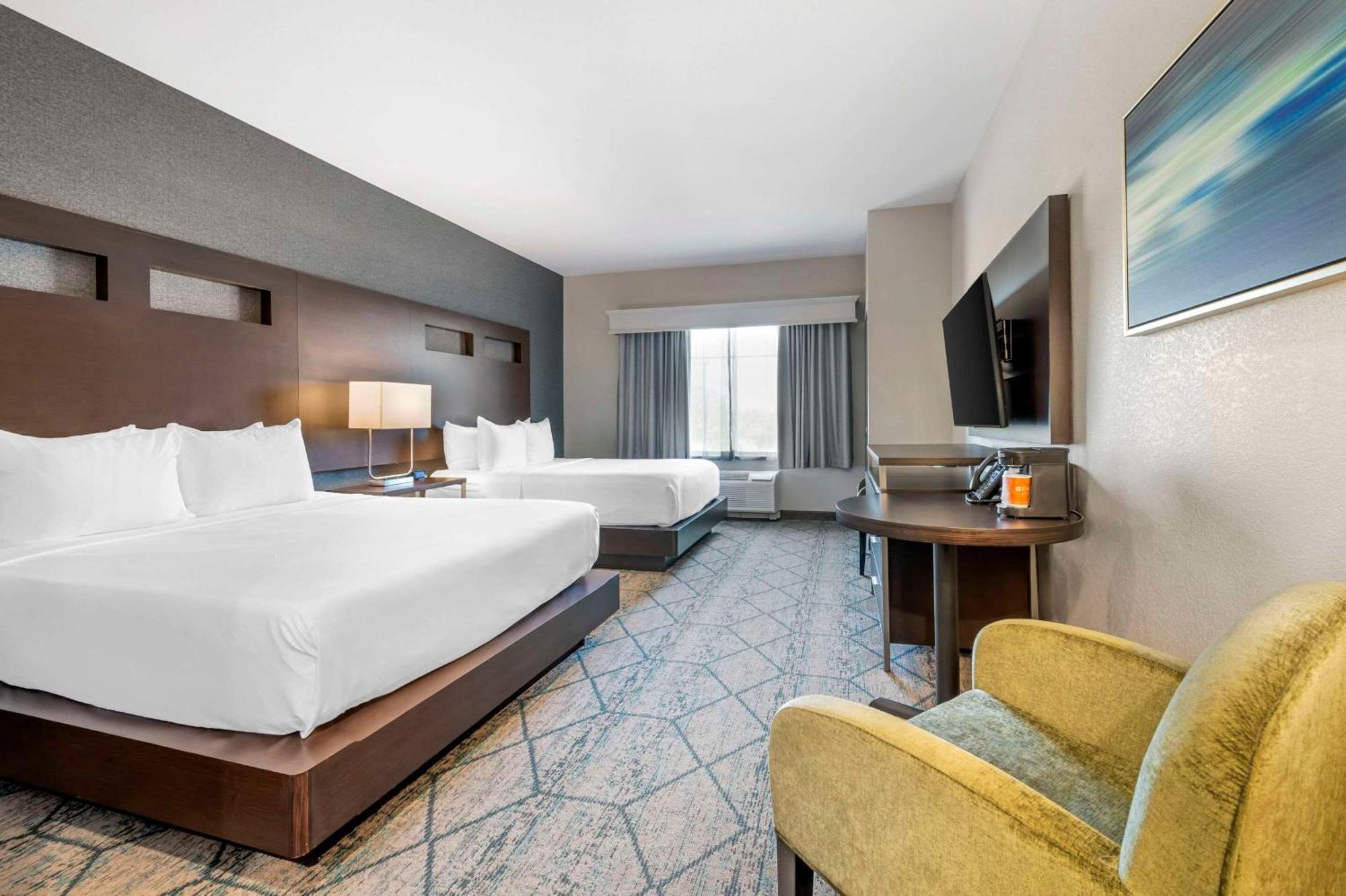 Comfort Inn & Suites Clarksville - Louisville North Экстерьер фото